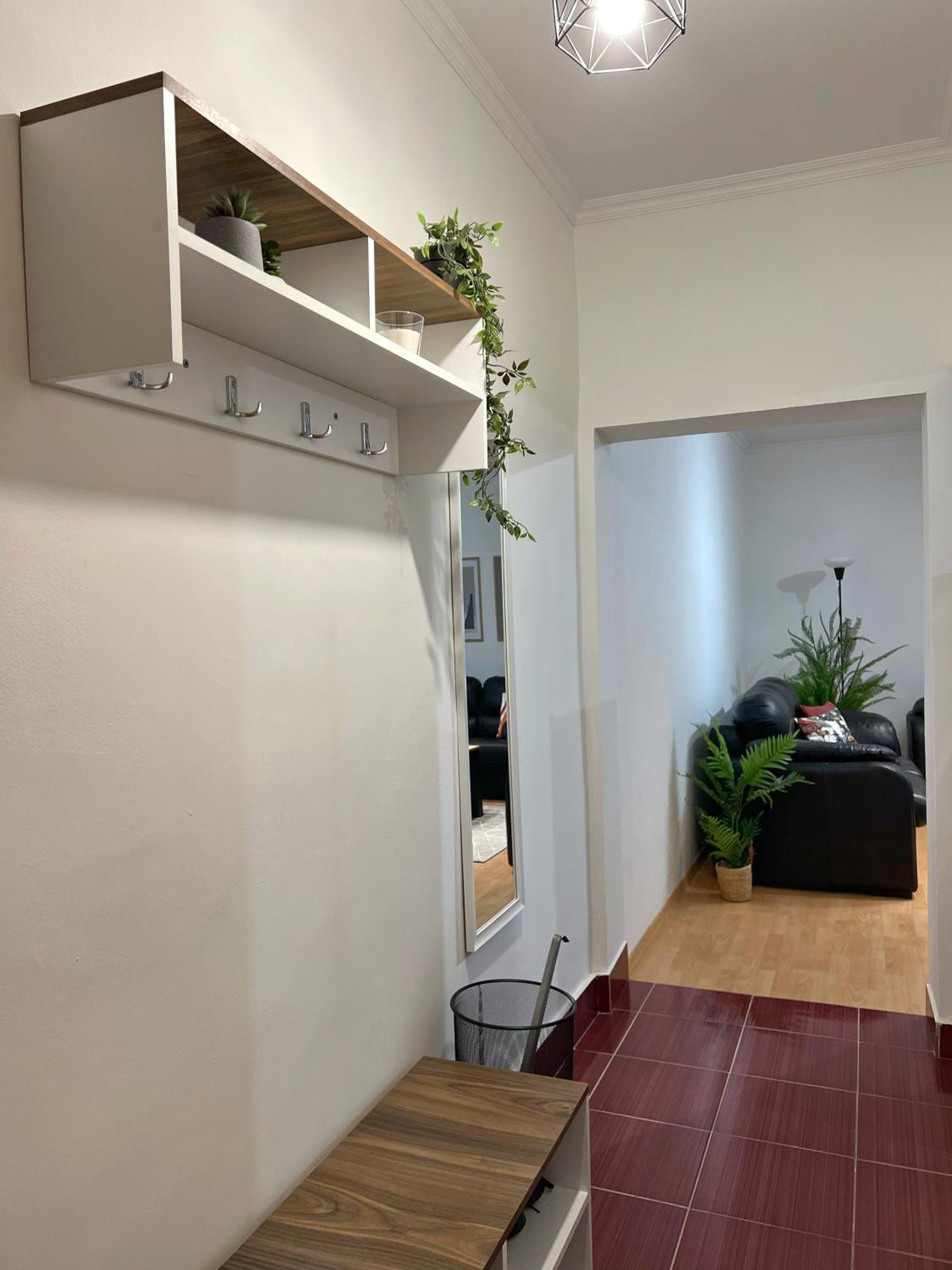 Charming 2 Bedroom Apartment Скопье Экстерьер фото